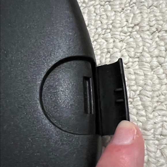 Black CD/DVD Storage Case - Picture 5 of 6